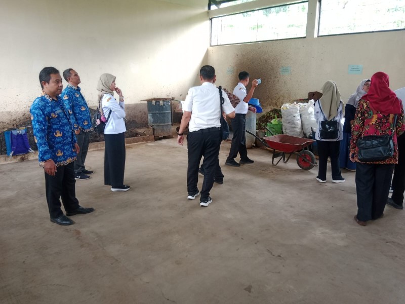 Bidang PMD Dinpermades Temanggung Terima Studi Tiru Pengembangan dan Inovasi Desa di Desa Tanurejo
