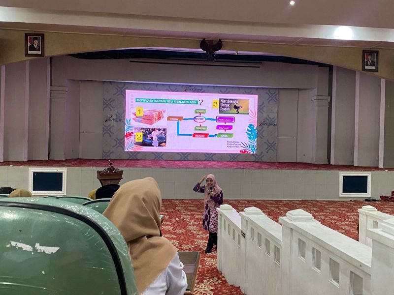 Dinpermades Temanggung Ikuti Bimtek Pelayanan Prima